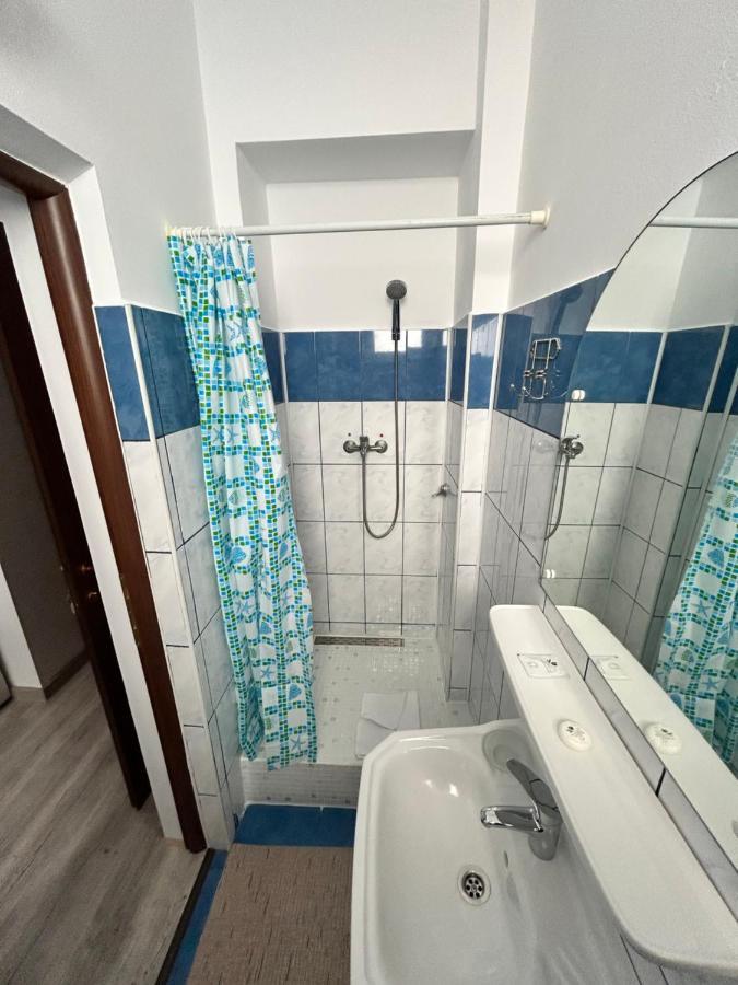 Hotel Continental City Center Iasi Exteriör bild